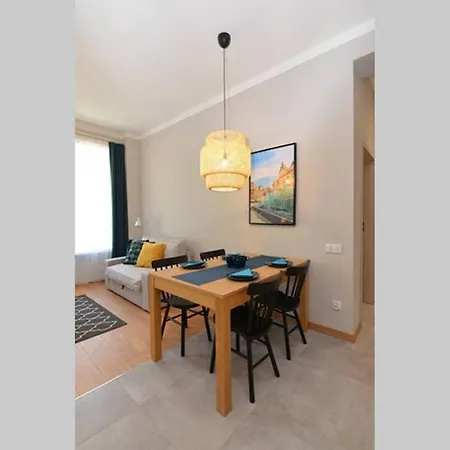 Comfortable And Bright- Golden Apartmnets- Old Town&K43-7 Apartman